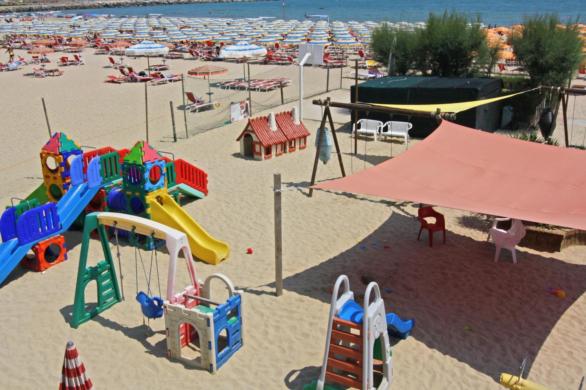 Cesare 3*